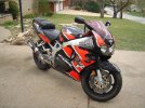 800px-CBR900RR1.jpg