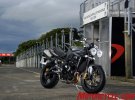 09_TST-R_Graphite_pitlane_9.jpg 09_TST-R_Graphite_pitlane_9.jpg