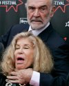Sean+connery+strangle.jpg Sean+connery+strangle.jpg