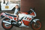 FZ750.jpg FZ750.jpg