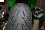 Michelin-Road5-tire003.jpg-535322099.webp