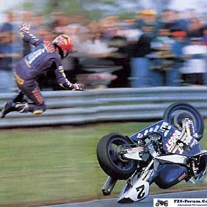 bike-crash-pic-motorcycle-race-accident-racing-mishap