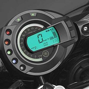 2004 FZ6 Dash