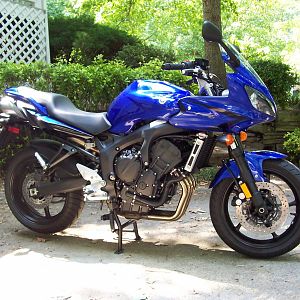 Stock FZ6