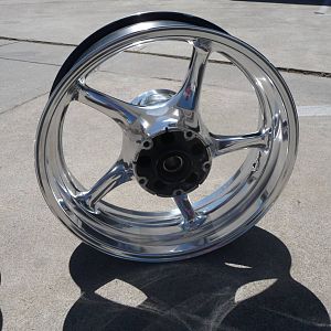 Rear polished wheel