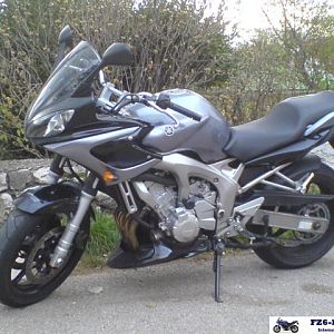 2005 FZ6S