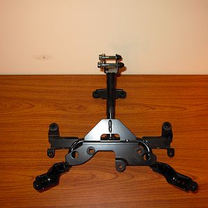 bent fairing stay