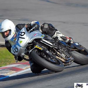 FZ6 Cup