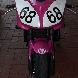 my fz6 cup race bike