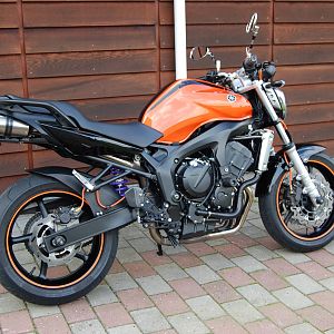 FZ6N_032