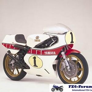 20030626_YZR500_OW48_tcm78-198651