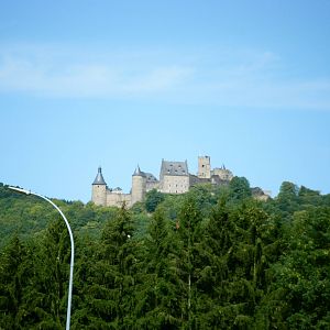 trier8