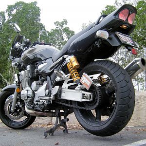 Love_is_an_XJR
