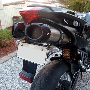 Custom Rear Fender, powdercoated Two Brothers Exhaust end caps.