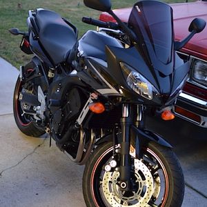 09 FZ6 (black)