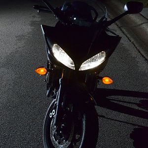 09 FZ6 (black)