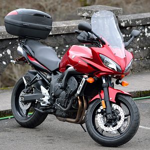 The FZ6 in winter