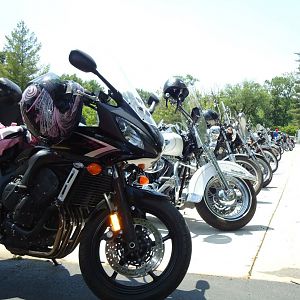 FZ6 on a charity ride