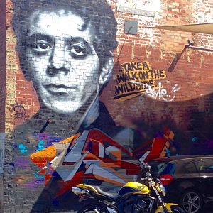 FZ6 and graffiti tribute to Lou