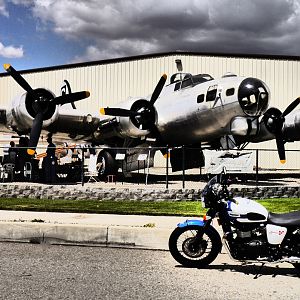 B-17G Piccadilly Lilly II