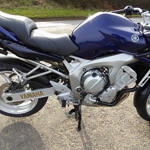 2004 FZ6 Fazer