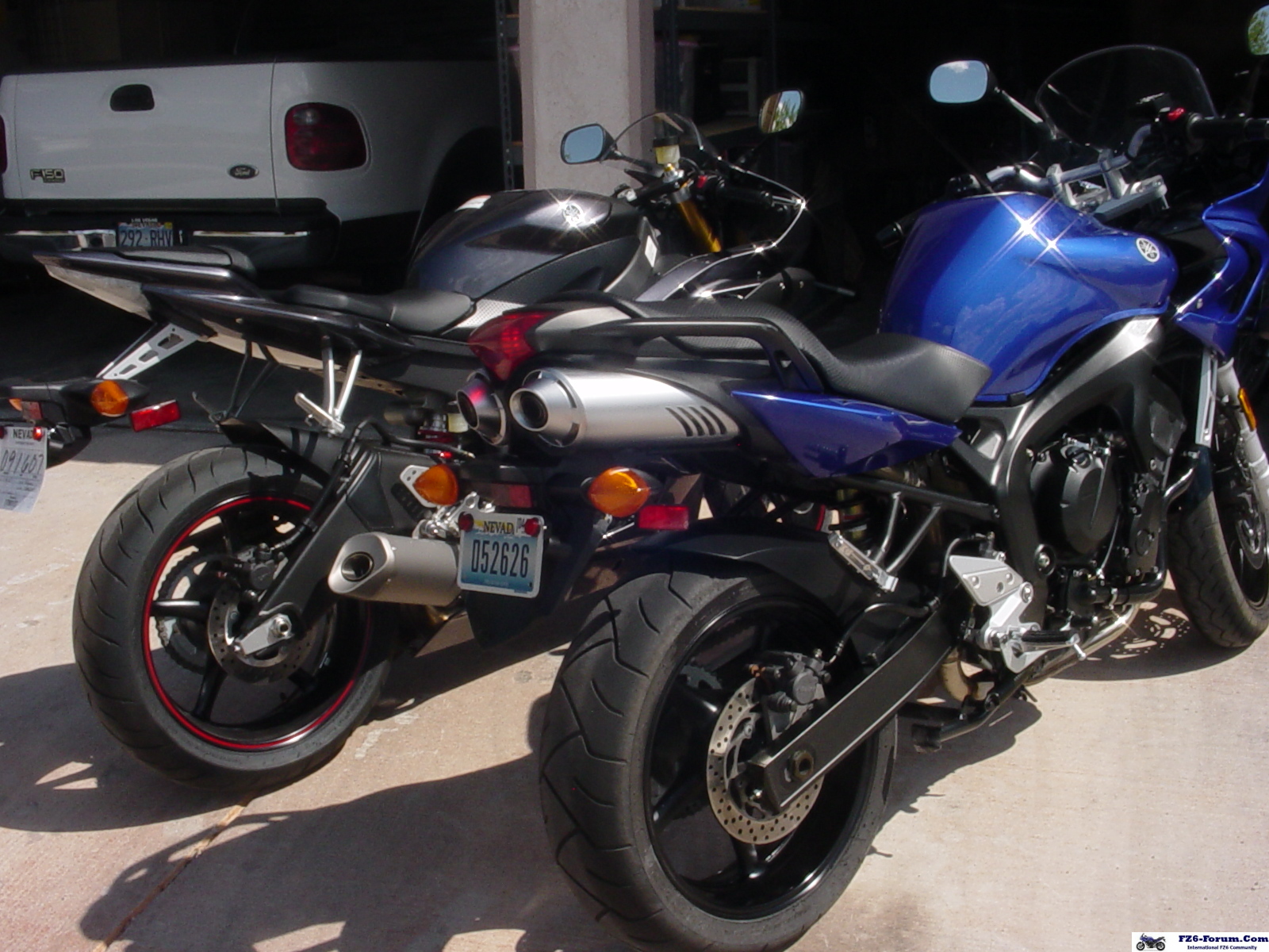 '07 R6 and '06 FZ6
