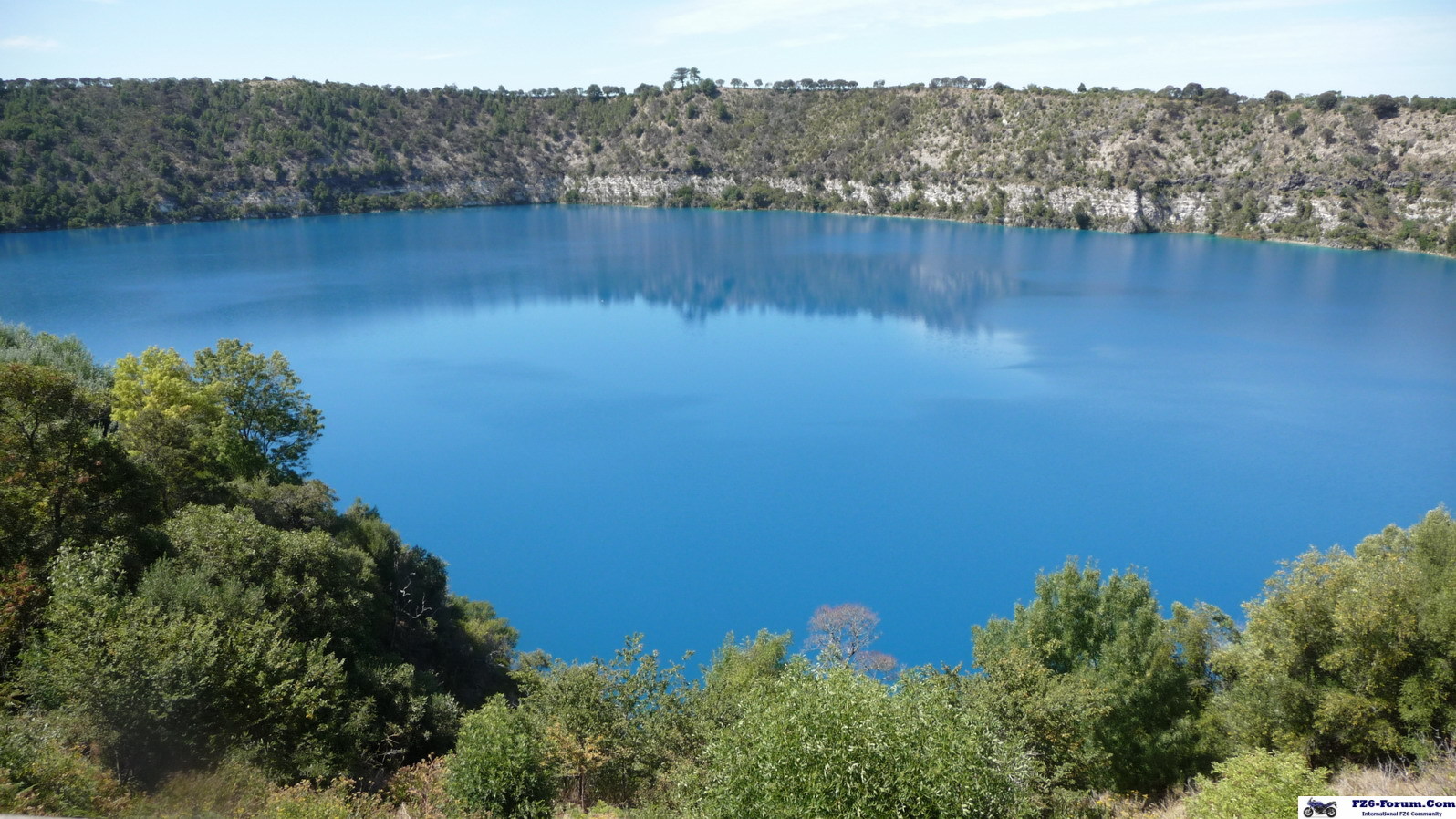 bLUE lAKE, mT gAMBIER