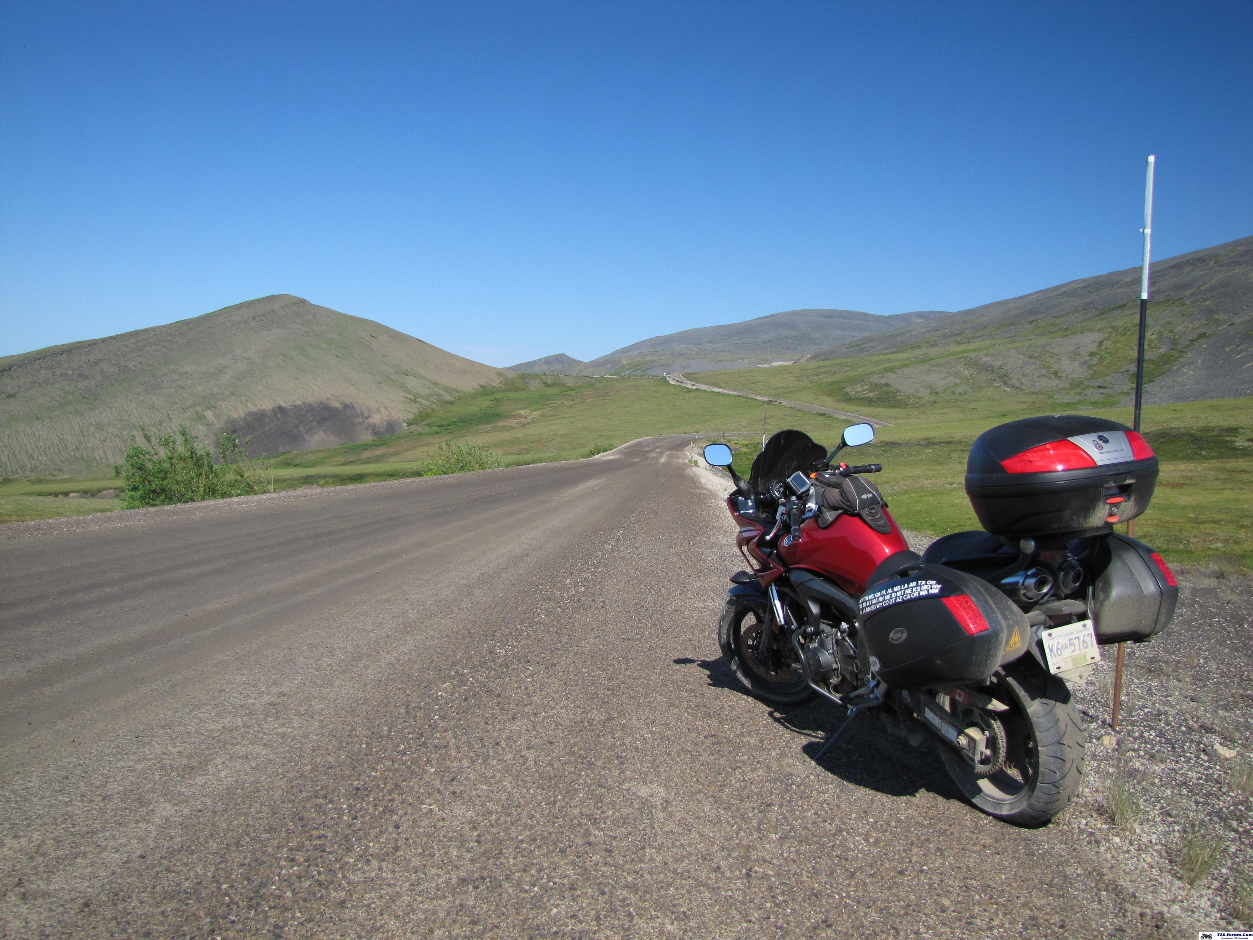 Dempster Highway - In the Arctic Circle
