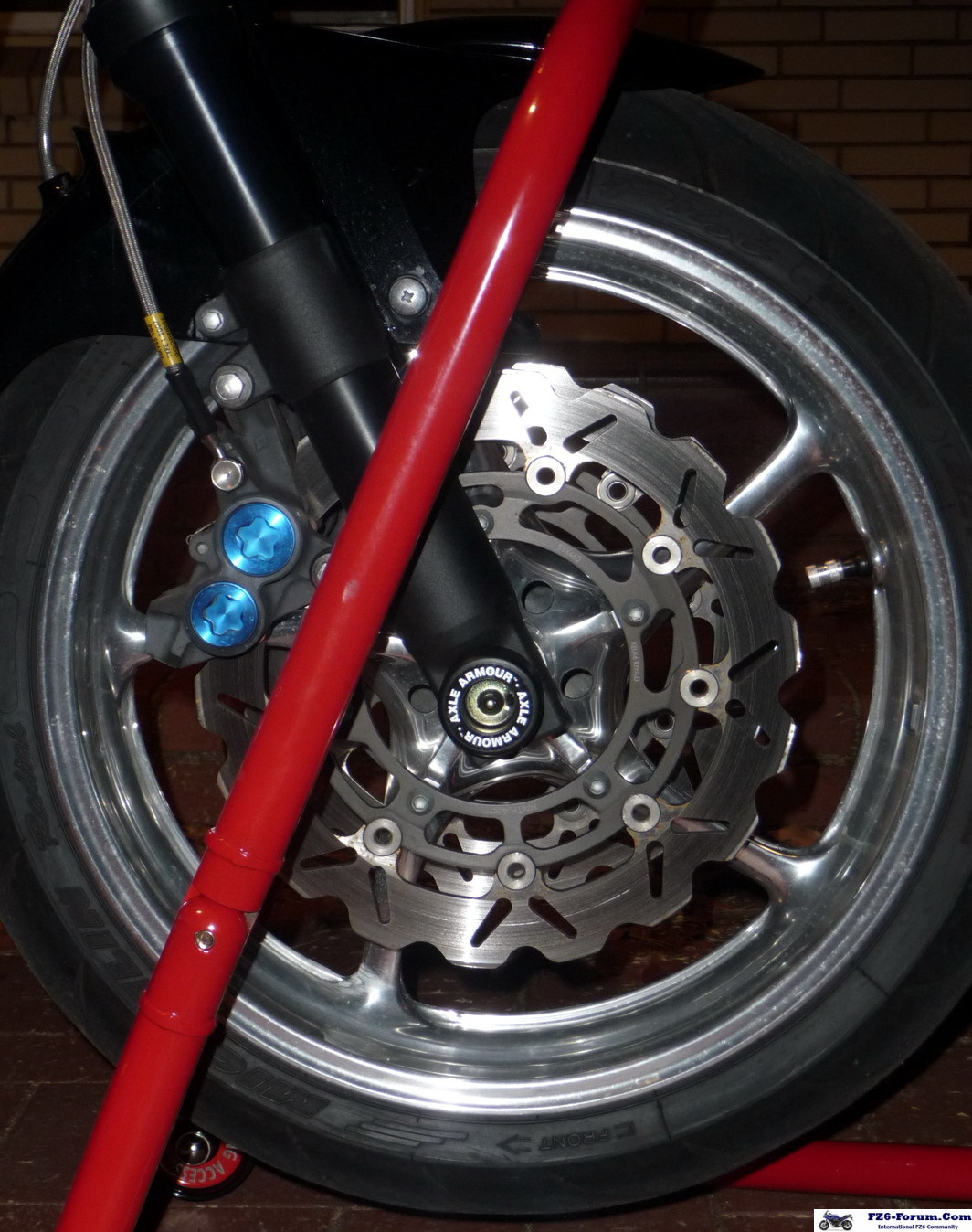 fork & axle sliders