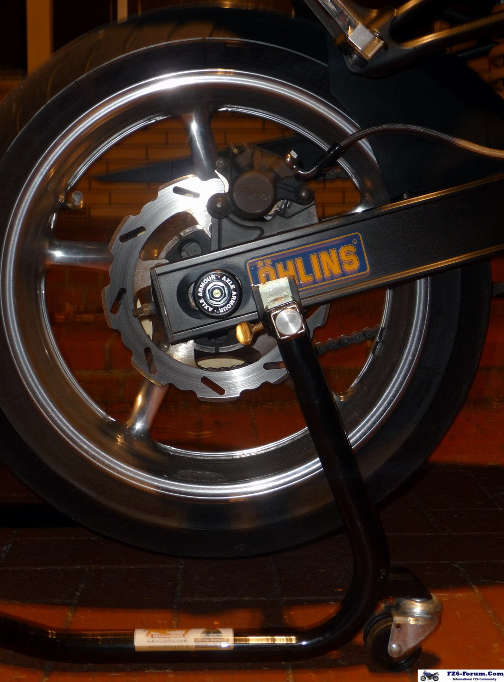 fork & axle sliders