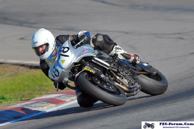 FZ6 Cup