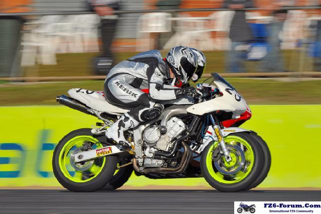 FZ6 Cup