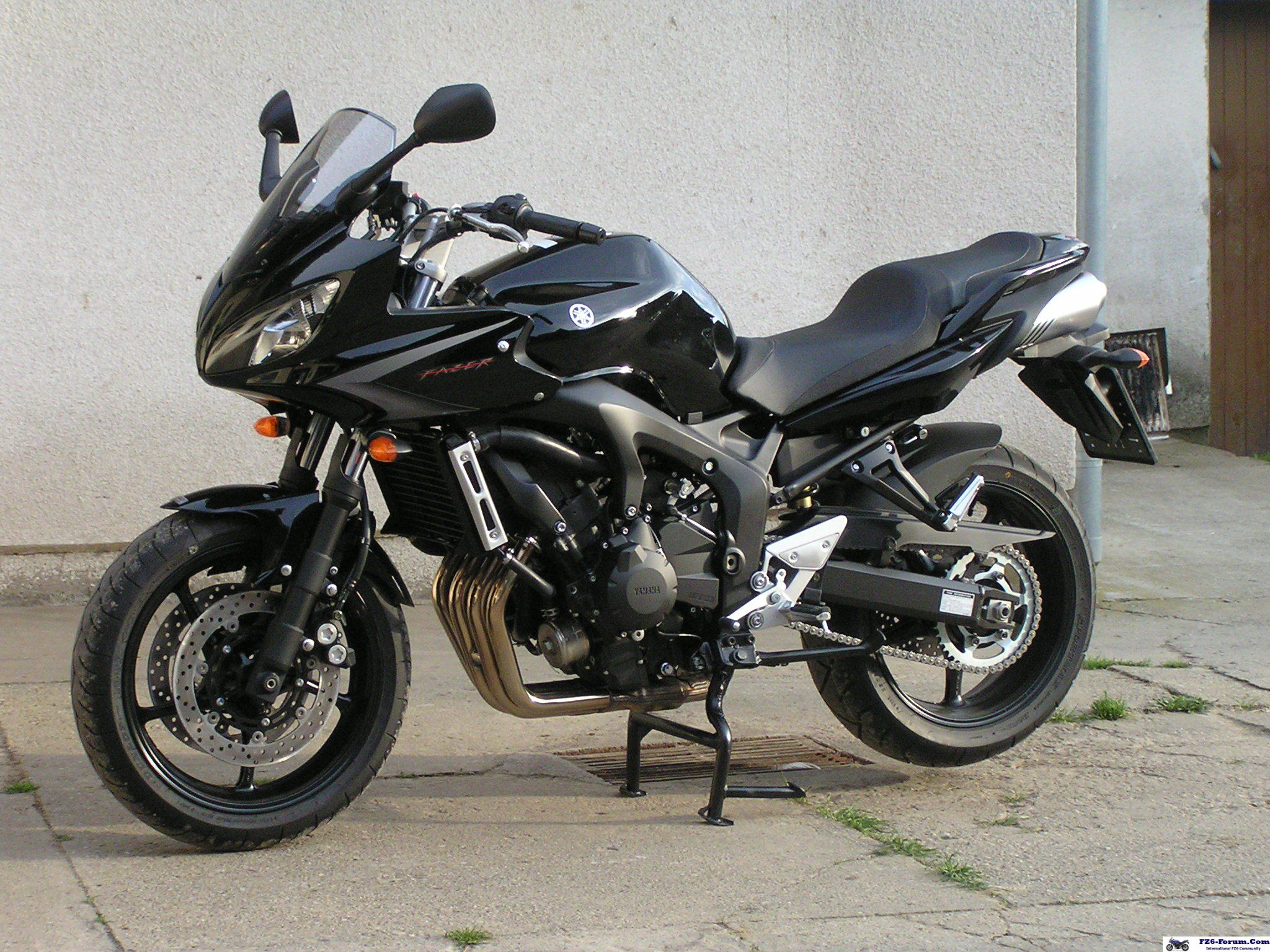 FZ6 S2