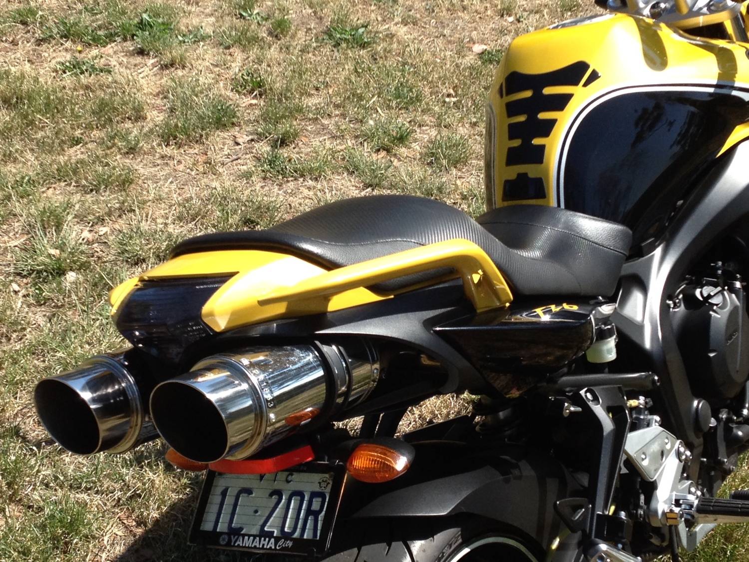 FZ6_Rear_End
