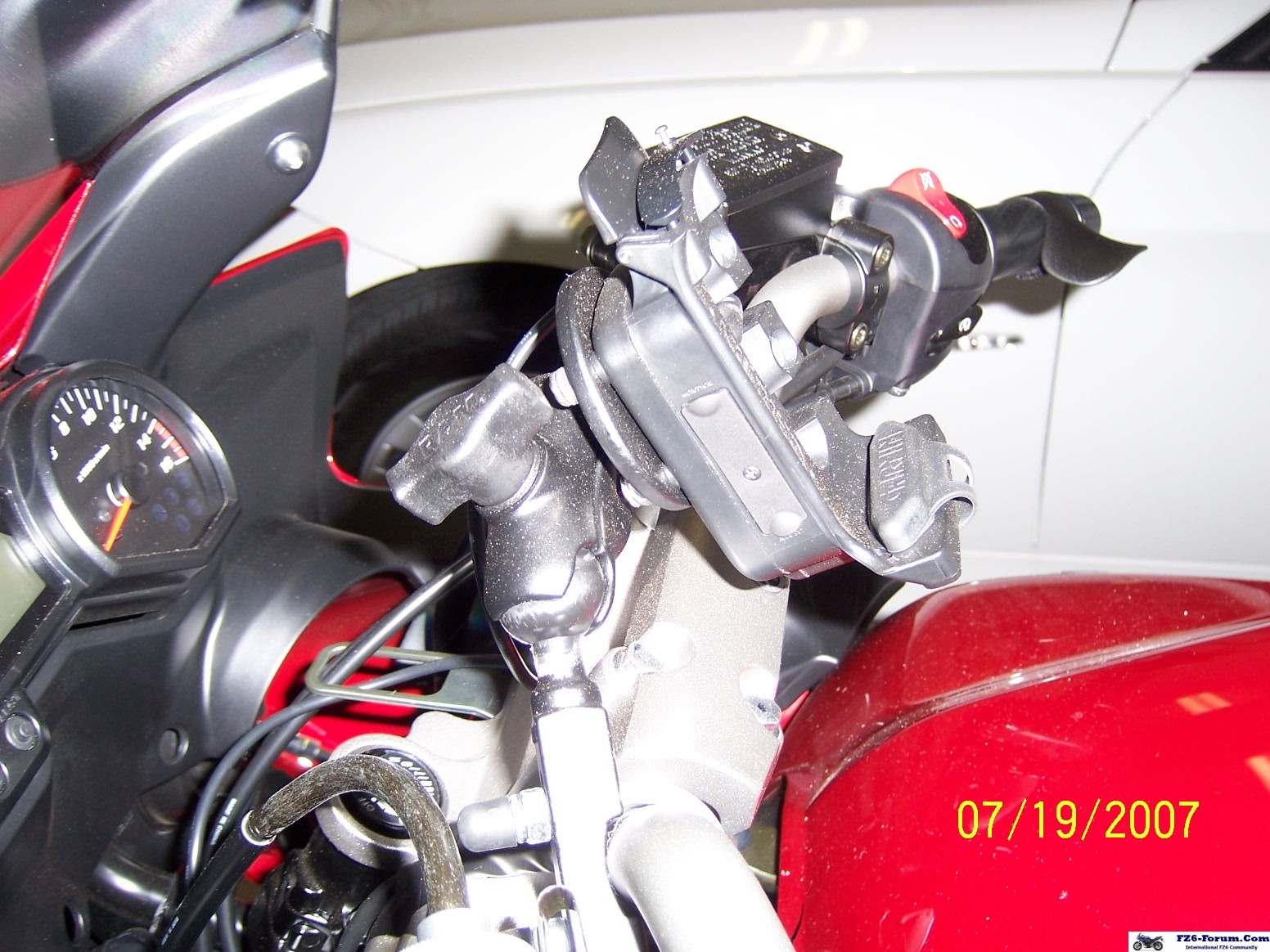 FZ6forumPics_003