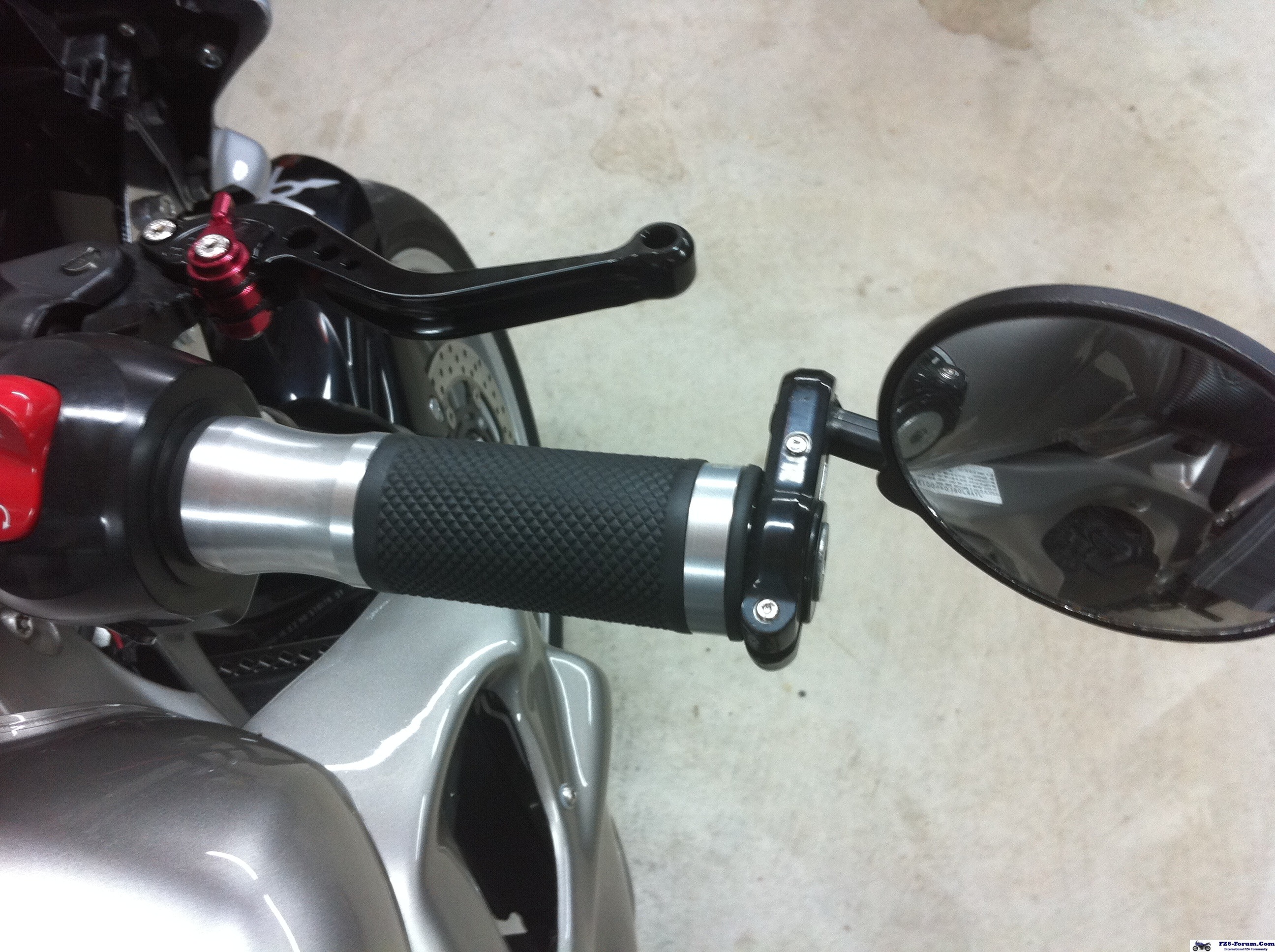 Grips, Levers, Mirror