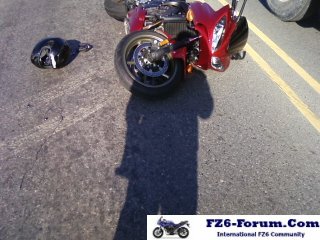 motorcycle_crash_041