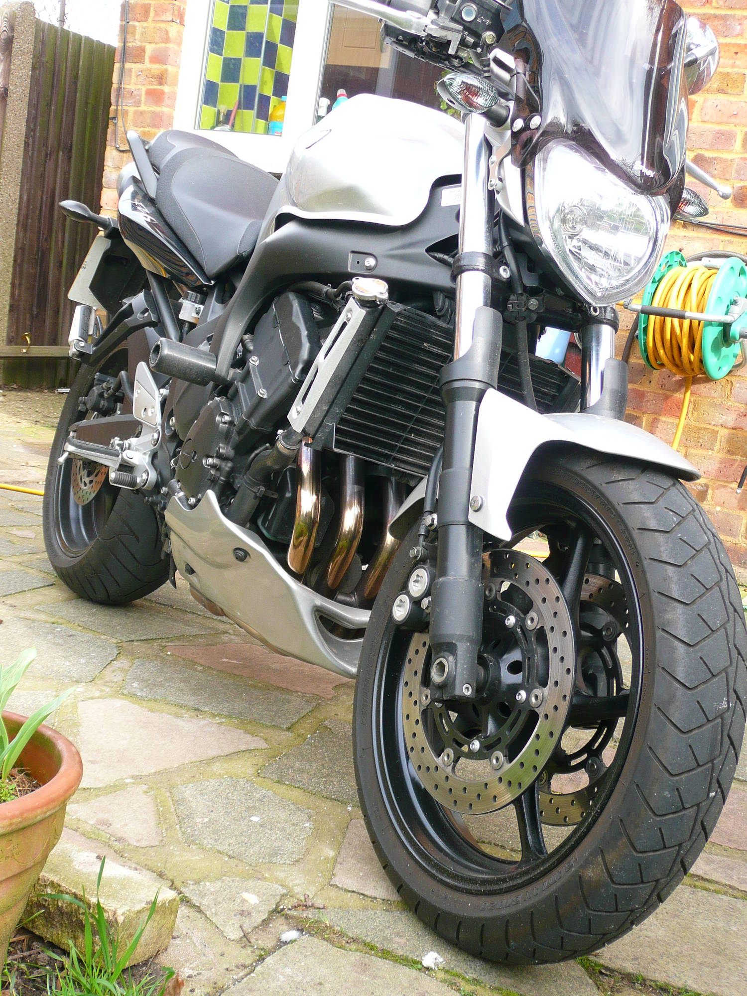 my fz6 s2