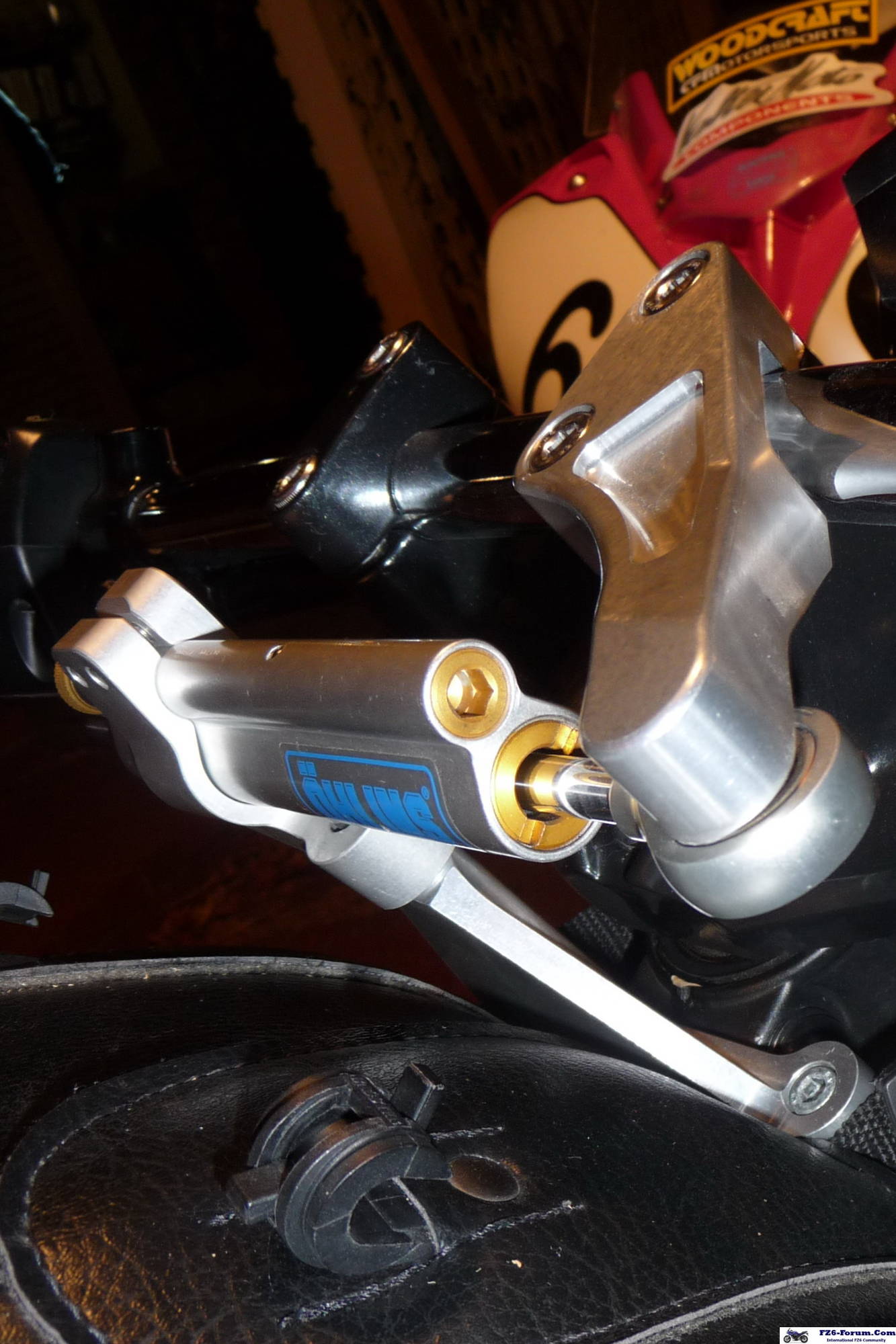 ohlins steering damper