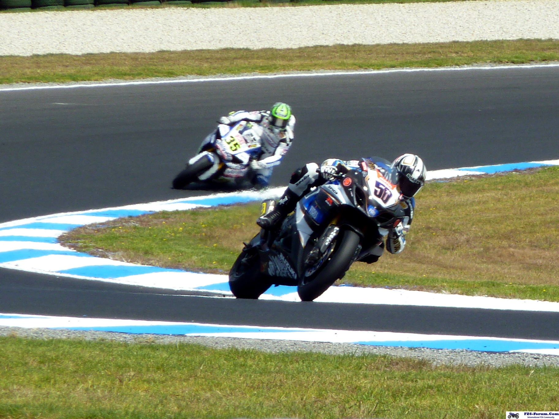 P1020996_crop
