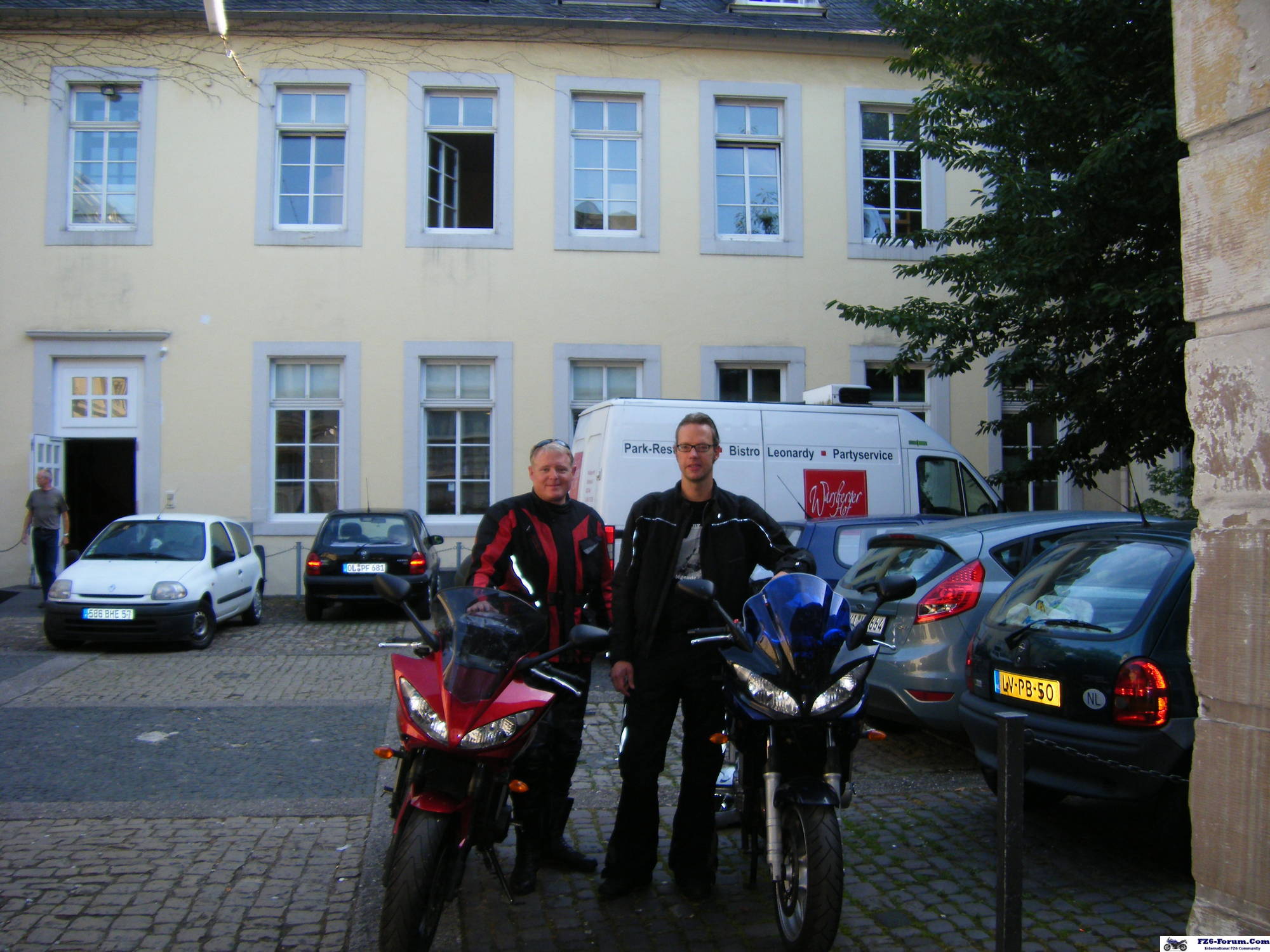 trier64