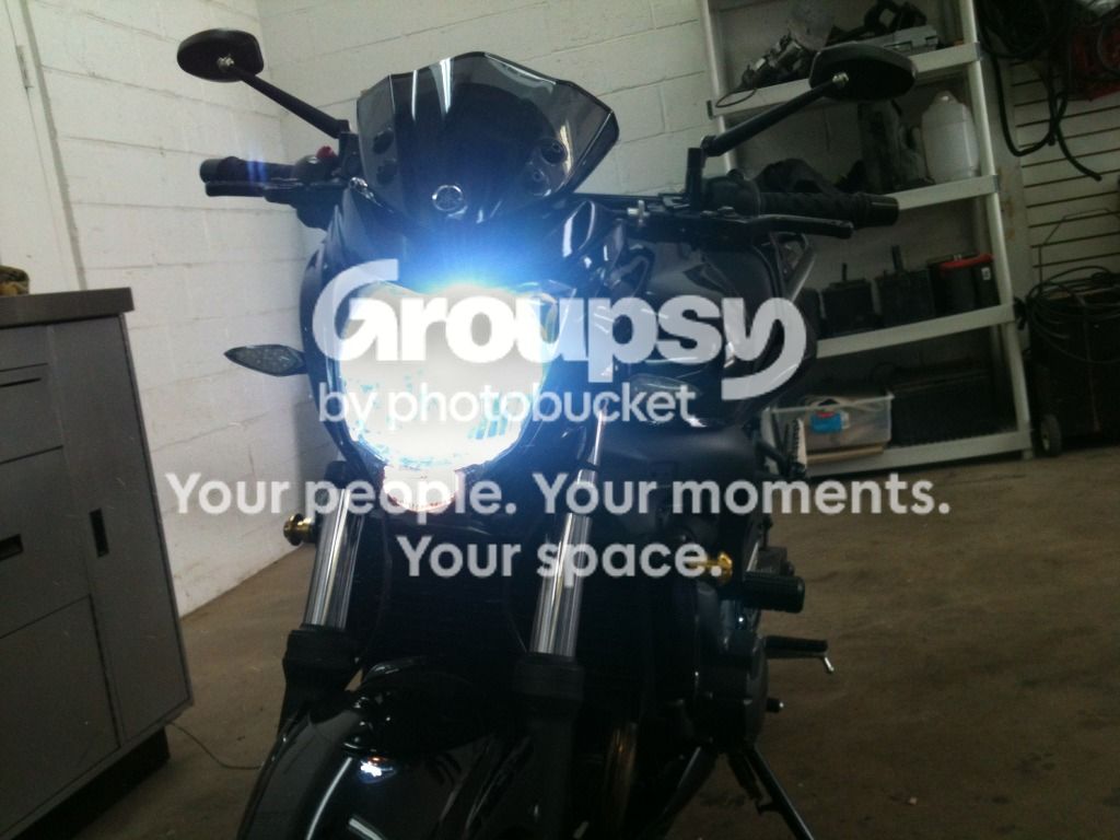FZ6HID01.jpg