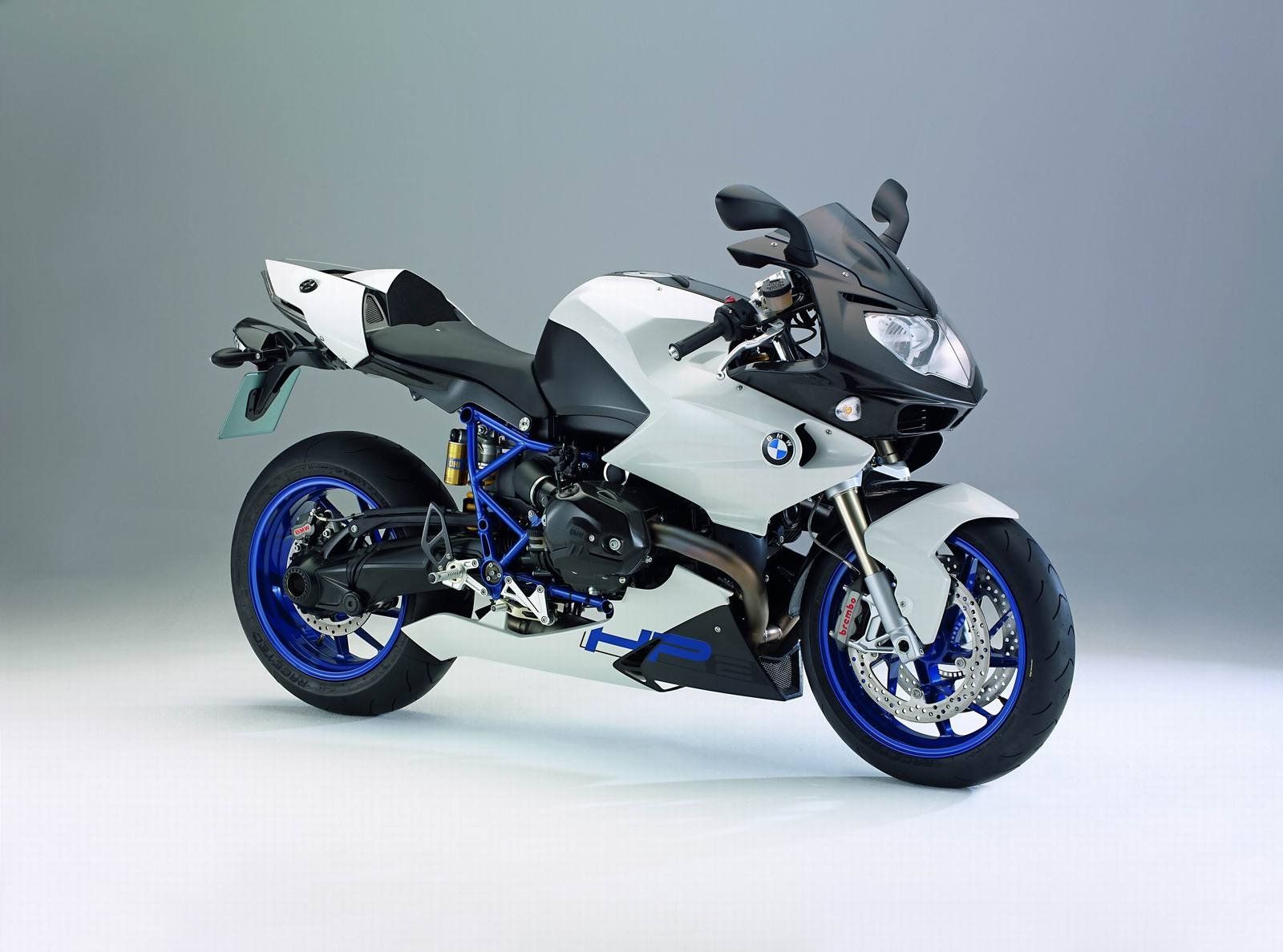 bmw-hp2-sport-14_1600x0w.jpg