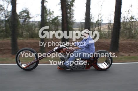 Hubless-Monster-Motorcycle---.jpg