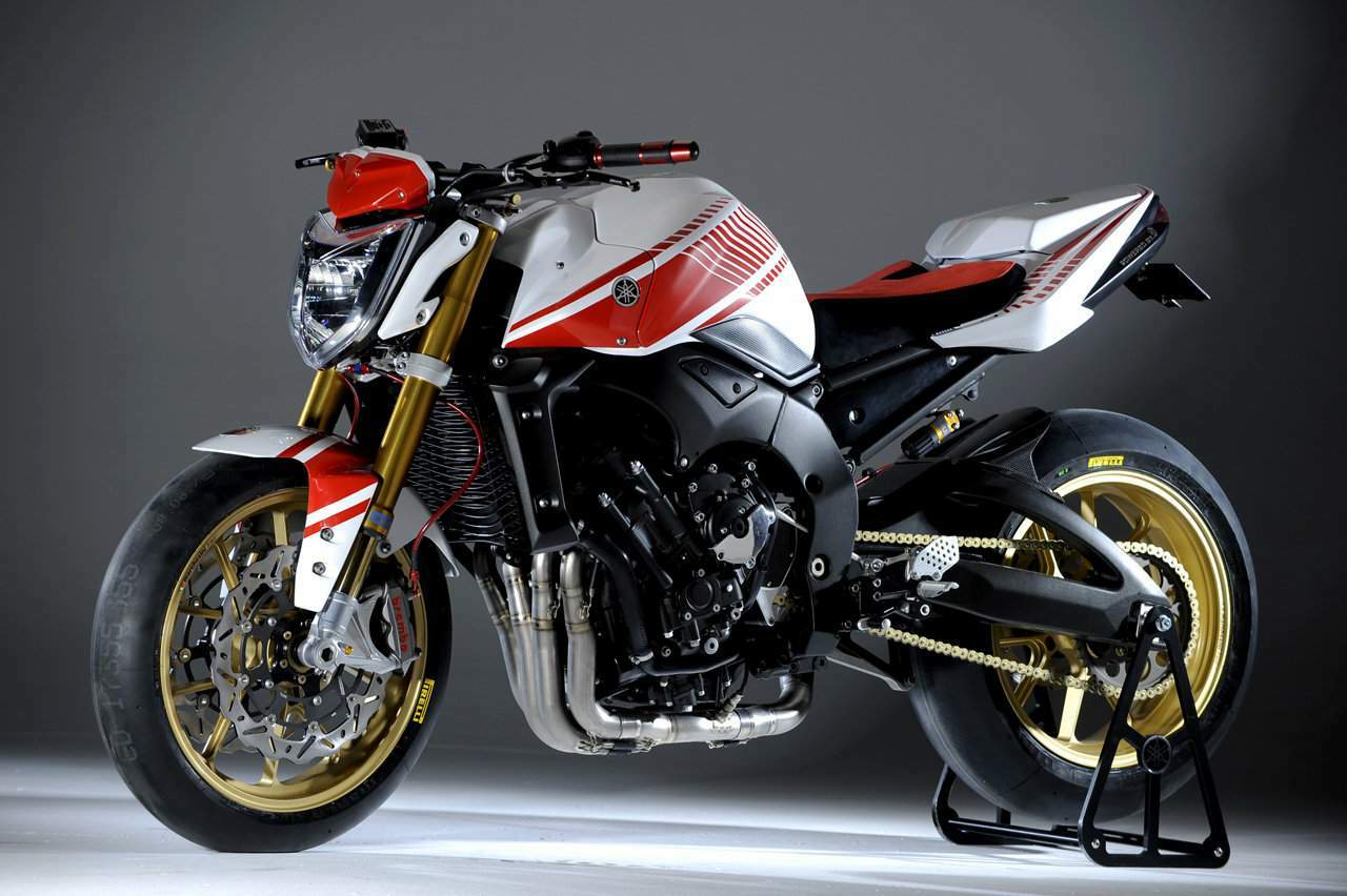 Yamaha%20FZ1%20Abarth%20Assetto%20Corse%20%20%203.jpg